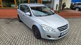 Kia Ceed SW 1,4 CVVT, rezervace do 13.7. - 2
