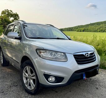 Hyundai Santa Fe 2010 - 2
