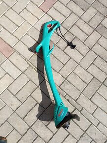 Strunová sekačka Bosch easytrim - 2