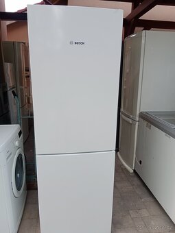 Lednice s mrazakem Bosch - 2