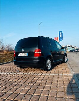 V.W Touran 2.0Tdi 103kw - 2