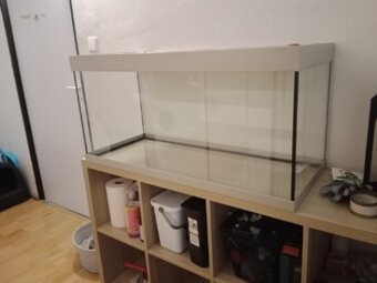 Akvárium Eheim 200l - 2