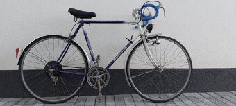 Silniční retro kolo bicykl Favorit s blatníky a dynamem - 2