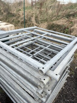 Použité lešení Bosta - rám 1m - 2