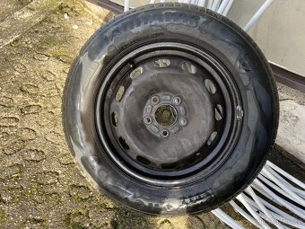 KOLA FORD 195/65/15 - 2