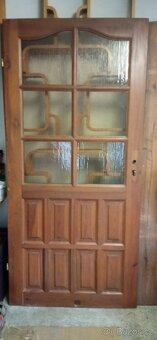 Dřevěné dveře s futry 90L,80P - 2