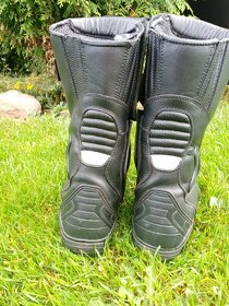 PRODÁM NOVÉ MOTO BOTY - 2