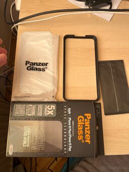 Sklo Ochranné IPhone 16 Plus/15 Plus Panzer Glass - 2