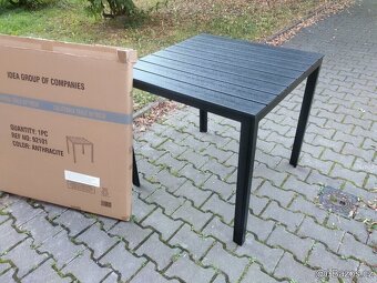 Zahradní stůl California 80 x 80cm - 2