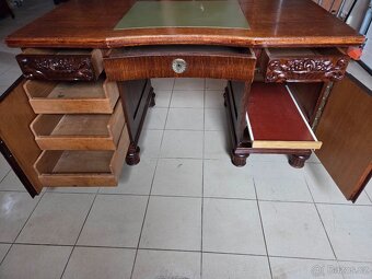 Starožitný psací stůl - 2