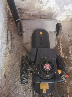 Prodám dakr sekačku na vysokou trávu - 2