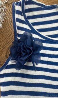 Dívčí šatičky - 2