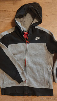 Mikina Nike, cca 134,140,146 - 2