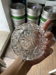 Skleněný popelník - 2