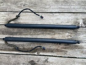 VW Passat B8 elektrické vzpěry kufru - 2