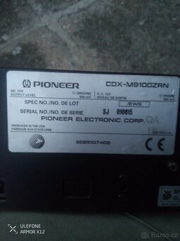 Renault Espace 3 CD měnič Pioneer - 2