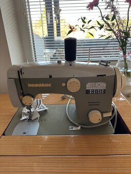 Šicí stroj Veritas - 2