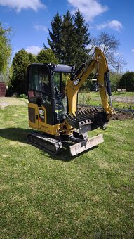 Minibagr Cat 301.6 - 2