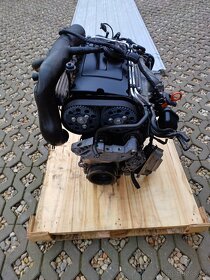 Motor 2,0 tdi 103kw BKD AZV BKP holý motor - 2