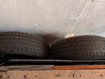 Barum 195/65 r15 - 2