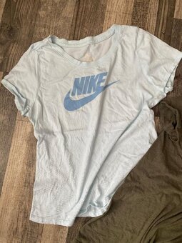 Pěkné Nike triko velikost 40/L - 2