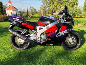 Honda CBR 900RR Fireblade, SC28, origo plasty i polepy - 2