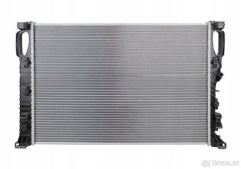 Chladič vody Mercedes W211 2002- - 2