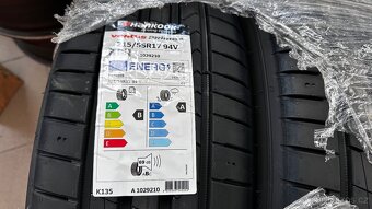 215/55/R17 Hankook letni sada nové - 2