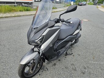 Yamaha X-MAX 250 - 2