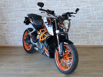 KTM Duke 390 ABS 1.majitel, 17300km, po velkém servisu - 2