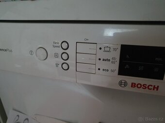 Myčku na nádobí Bosch - 2