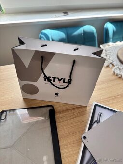 iPad Air 13, M2, 128GB, space grey - 2