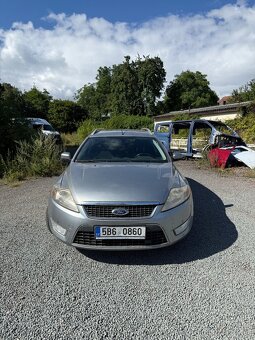 Ford Mondeo 2.0i - 2
