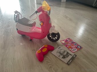 Baby born skútr na dálkové ovládání - 2
