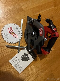 Okružní pila Milwaukee M18 FCS552 - 2