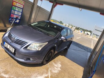 Toyota Avensis t27 kombi - 2