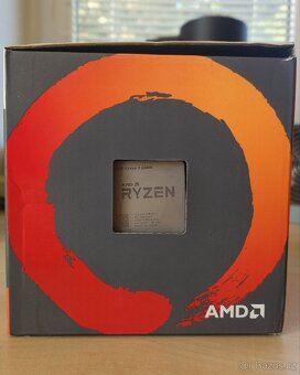 Procesor AMD Ryzen 3 2200G - 2