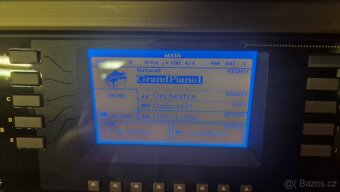 Digitální piáno Yamaha Clavinova CVP-301 nepoužívané - 2