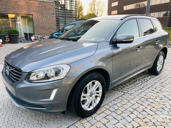 Volvo XC60 2.4D 4x4 5VÁLEC 140KW AUT 1.MAJITEL LED SERVISKA - 2