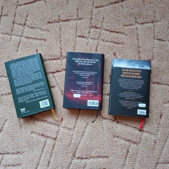 Zrcátko, Skrýš a Hrob mé sestry - 2