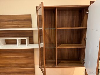 Prodám obývací stěnu a konferenční stůl - 2