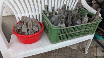 Prodám stare lahve. - 2