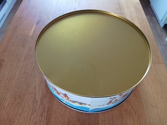 PLECHOVÁ DÓZA SE ZIMNÍM DEKOREM - 2