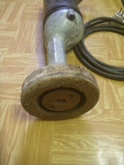 Rozbrušovačka,bruska - 2