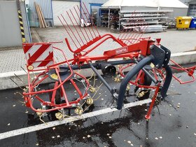 Univerzální obraceč-shrnovač píce Rožmitál SP4-152 - 2