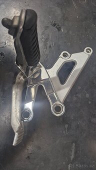 Kawasaki Zx12R stupačky - 2