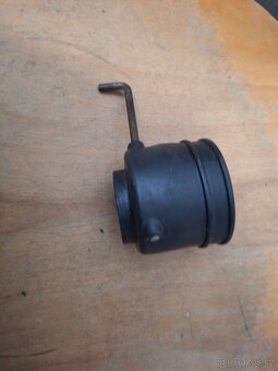 Jawa 250, 350 kyvacka, panelka - klapka sani - 2