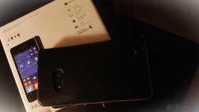 Microsoft/Nokia Lumia 550 RM-1127 - 2