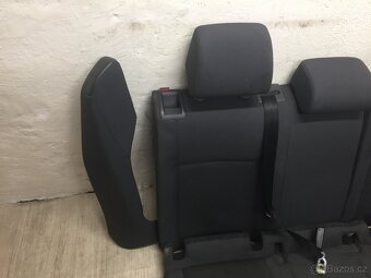 VW GOLF 5 2003-2008 - ZADNÍ SEDAČKY - 2