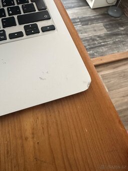 MacBook Air Model 1370 - 2